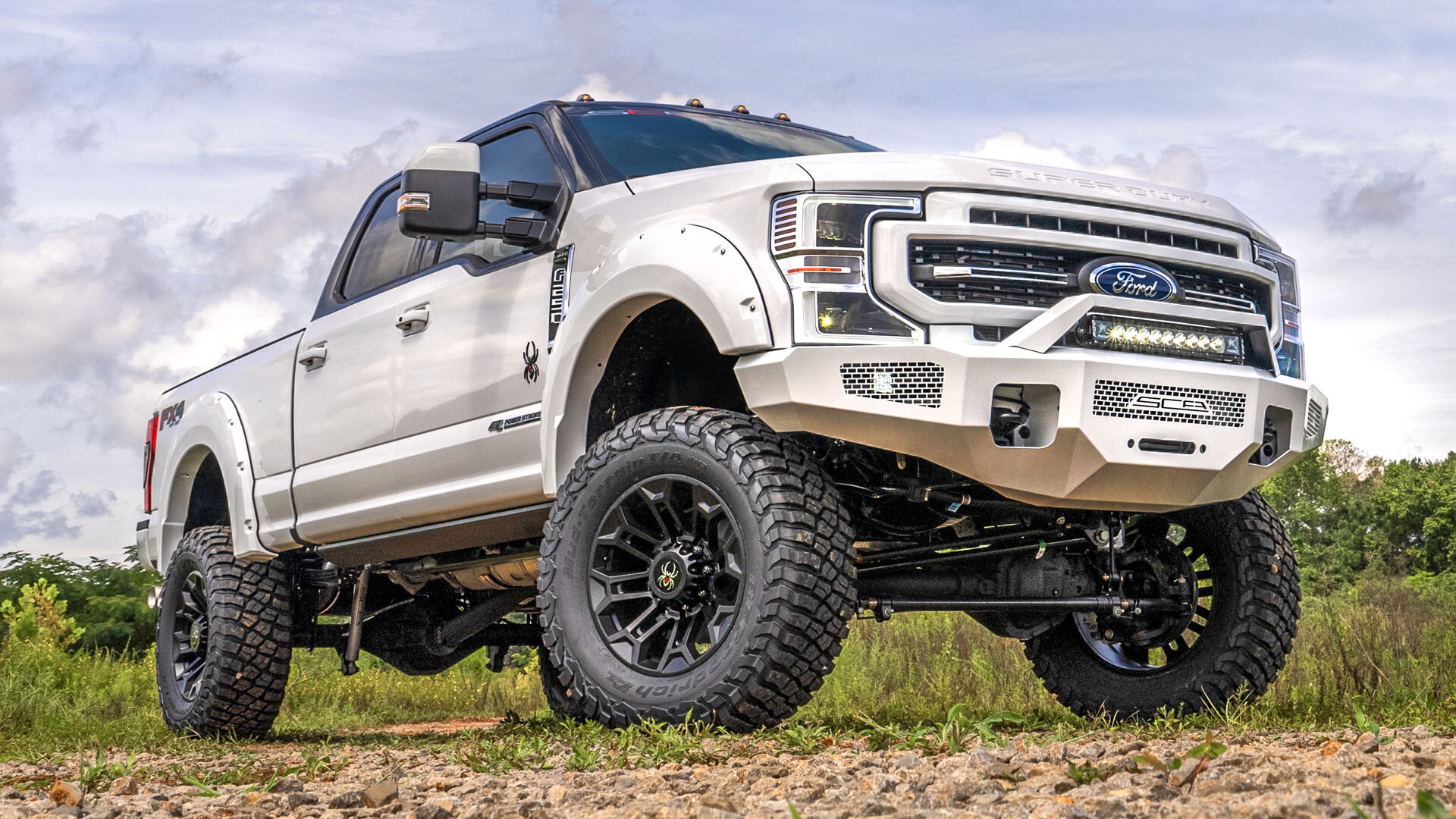 フォード F250,F350,F450 ハードトノカバー-